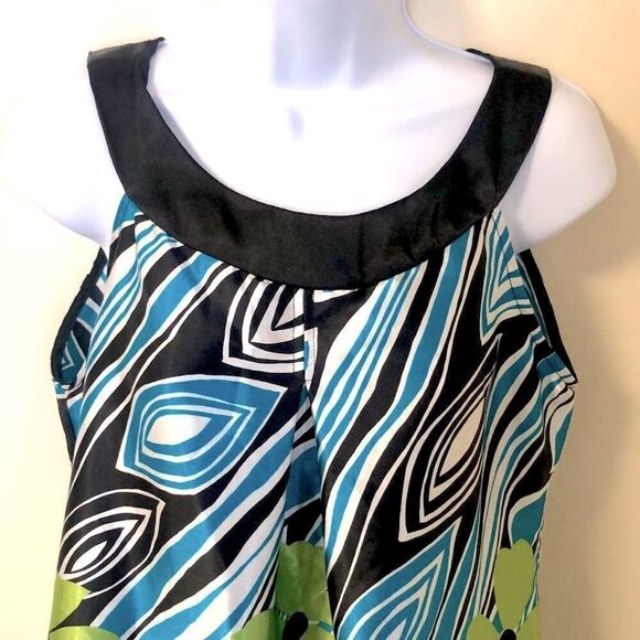 Women’s Takara Sleeveless Top Size Medium - Picture 2 of 6